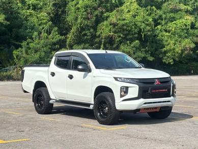Mitsubishi Triton VGT in Likas, SBH