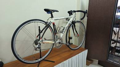 2010 Wilier Triestina to sell