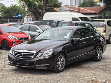 Mercedes Benz E300 300 AVANTGARDE (CKD) in Alma, PNG