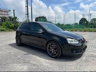 Volkswagen Golf GTi in Pekan, PHG