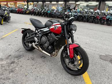 Triumph Trident