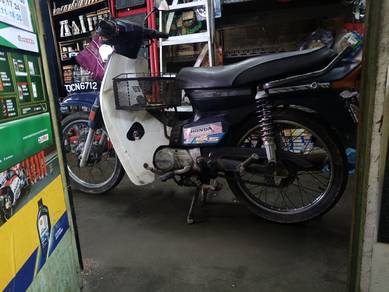 Honda EX5