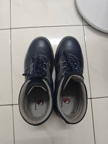 safety shoes