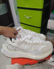 Nike SACAI VAPOR WAFFLE SAIL