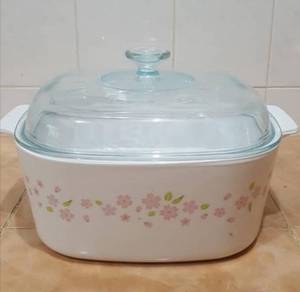 3501 Corningware Sakura casserole bowl
