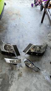 Set Lampu Belakang Untuk Honda Accord (G8)