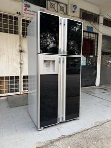 Hitachi Fridge Refrigerator 4 Door 550Liters