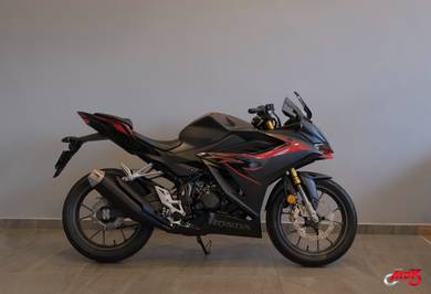 Honda CBR150R