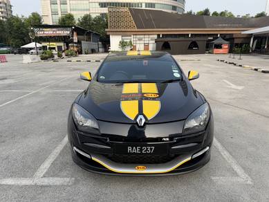 Renault Megane RBR in Sri Hartamas, KUL