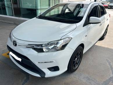 Toyota Vios J in Pekan Nanas, JHR