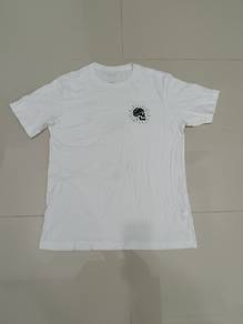 T- Shirt Uniqlo PIRATES OF THE CARIBBEAN JACK SPAR