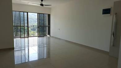 Condominium For Sale in Skycube Residence