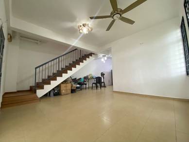 2-storey Terraced House For Sale in Banting,SGR