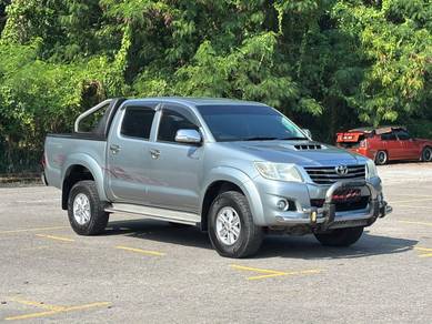 Toyota Hilux G VNT in Likas, SBH
