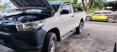 Toyota Hilux VNT in Sandakan, SBH