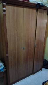 Almari Baju
