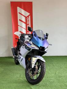 Yamaha R25