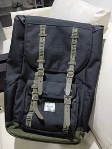 Herschel Little America Backpack