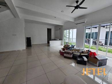 Semi-Detached House For Sale in Klang,SGR