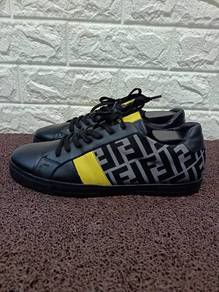 uk7 Fendi Black FF Logo Sneakers