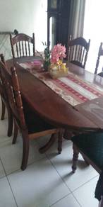 Wood Dining Table 6 seater. 