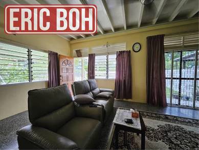 Semi-Detached House For Sale in Greenlane,PNG