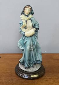 Vintage A. Belcari figurine