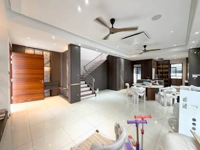 Semi-Detached House For Sale in Setia Eco Park,SGR