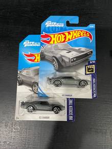 Hot Wheels Fast & Furious Ice Charger Set