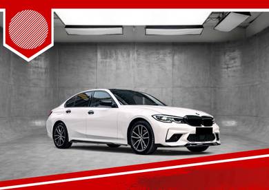 BMW 320i 20i SPORT in Others, KUL