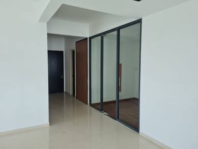 Condominium For Sale in Bay 21