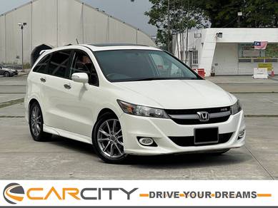 Honda Stream i-VTEC RSZ in Seri Kembangan, SGR