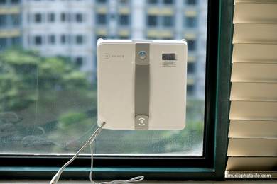 Never Used — Ecovacs Winbot Mini