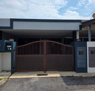 1-storey Terraced House For Sale in Lukut,NSN