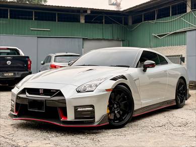 Nissan GTR BLACK EDITION in Subang Jaya, SGR