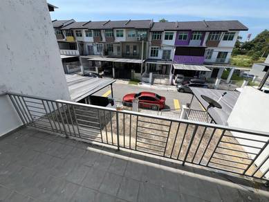 3-storey Terraced House For Rent in Senai,JHR