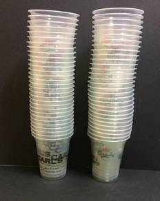 Plastic Cups - New