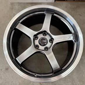 New rim 18x8.5jj advan racing flow form by thai
