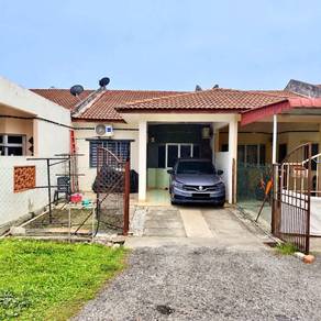 1-storey Terraced House For Sale in Sikamat,NSN