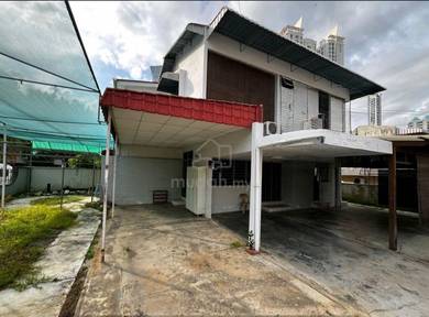 Bungalow House For Sale in Tanjong Tokong,PNG