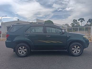 2007 Toyota Fortuner V
