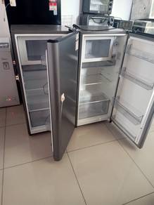 Peti Ais Murah Hisense
