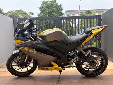 Yamaha R15