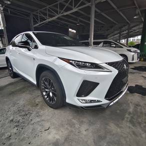 Lexus RX 300 F SPORT in Damansara Kim, SGR