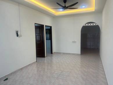 Terraced House For Sale in Senawang,NSN