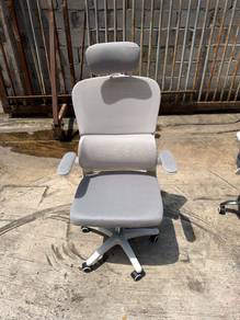 Headrest Highback Kerusi Office Chair Mesh