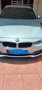 BMW 320i 20i SPORT LINE (CKD) in Butterworth, PNG