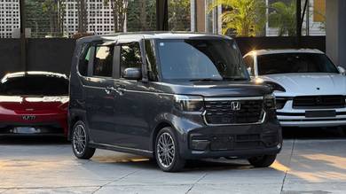 Honda N BOX CUSTOM L TURBO in Bangsar, KUL