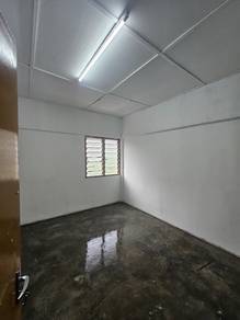 Apartment For Sale in Flat Taman Damai Jaya
