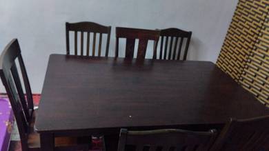 meja makan 6 kerusi kayu solid